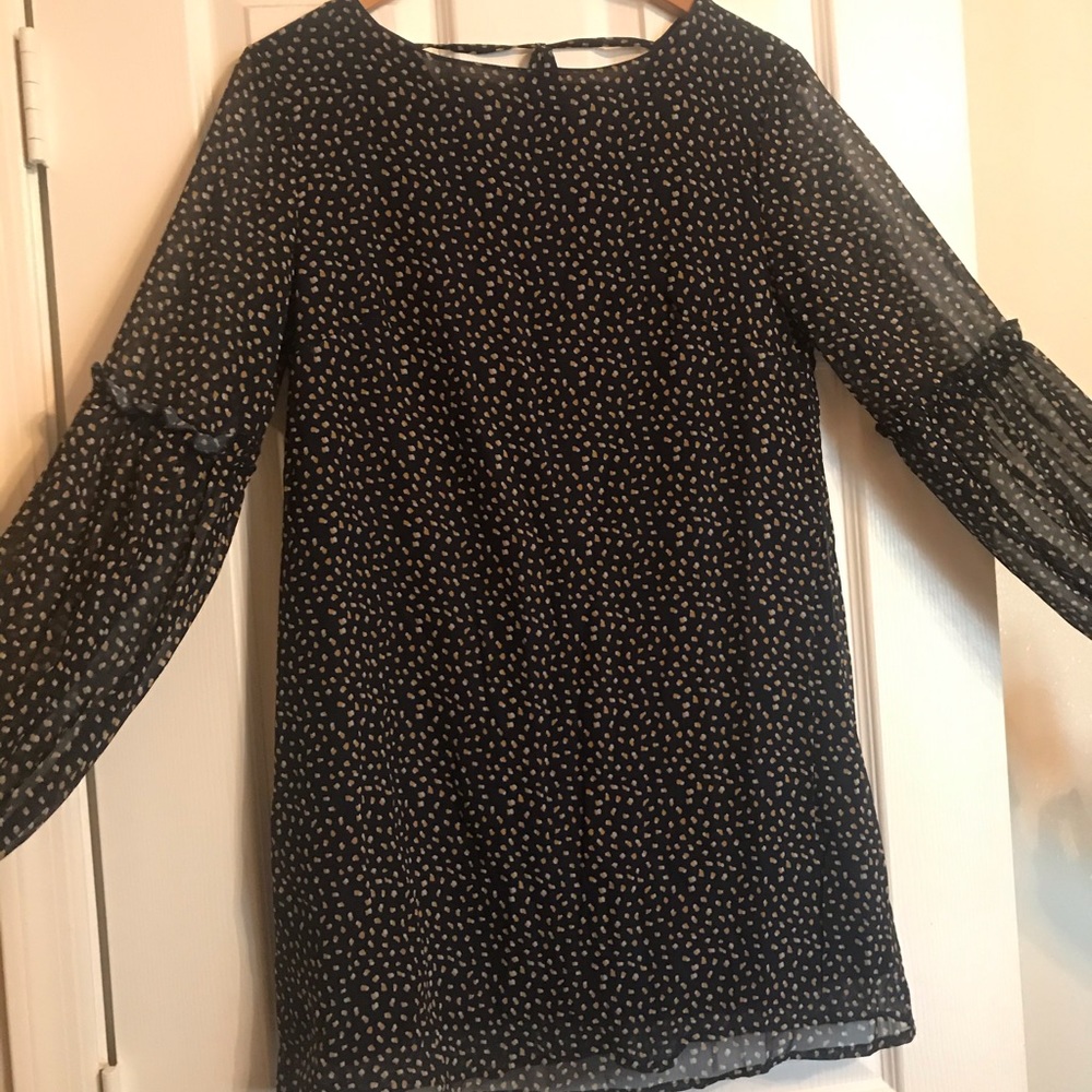 Long Sleeve Flowy dress!!!